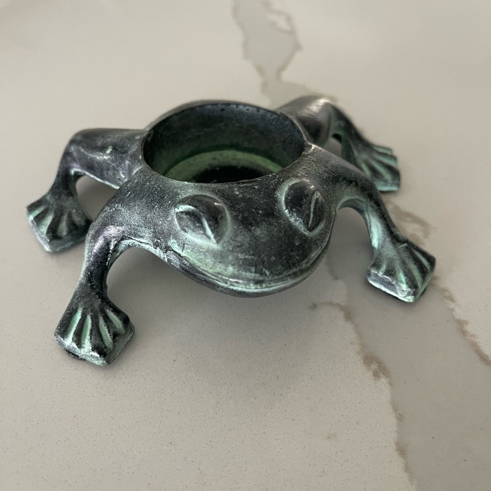 Frog 🐸 Shaped Candle Holder